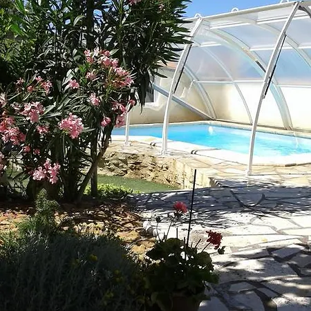 Chambres D'hotes Shabby Bed & Breakfast